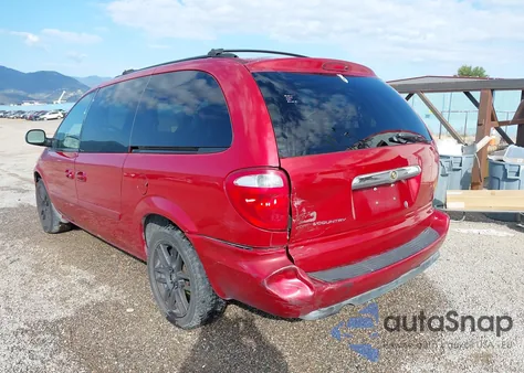 2006 Chrysler Town & Country Lx из США, поврежденный, VIN 1A4GP44R26B751697